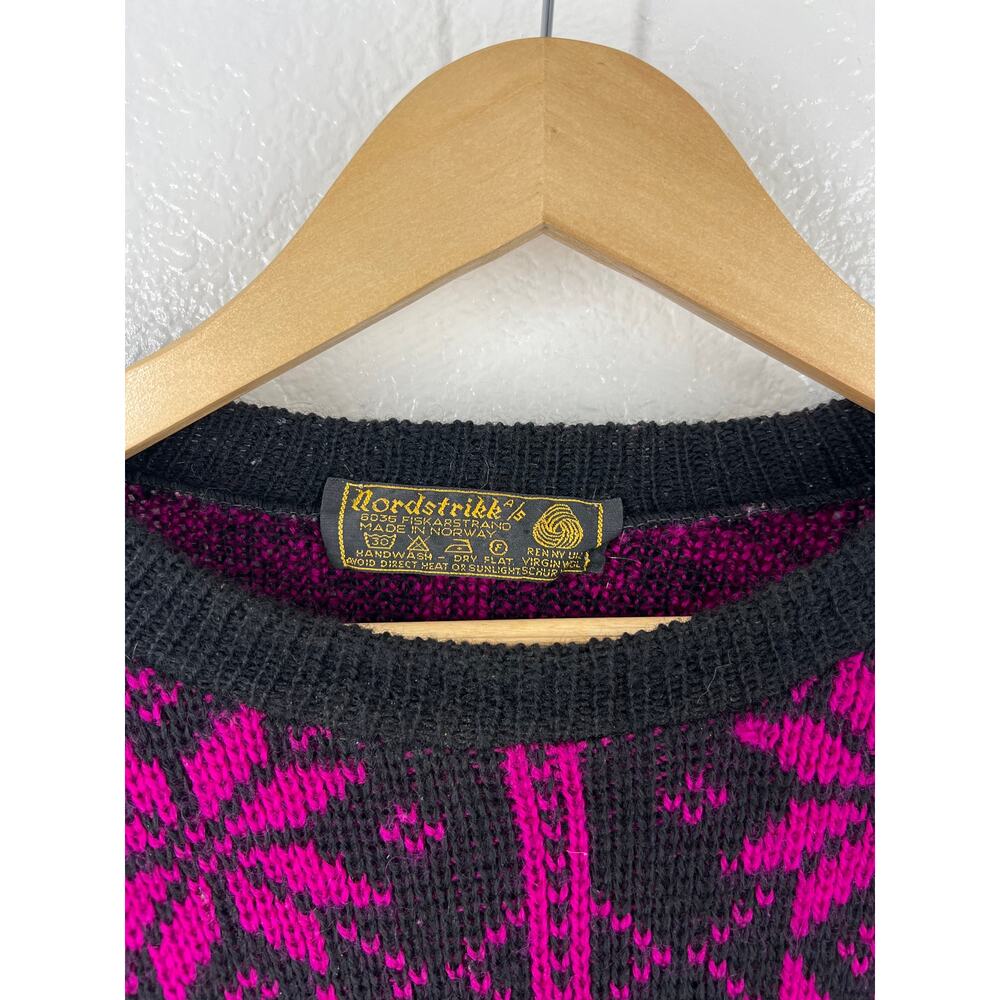 Nordstrikk Norway Sweater Women Large Virgin Wool Black Fuchsia Floral Pullover - Picture 8 of 14